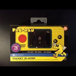 PACMAN handheld arcade game (Electronic device).
